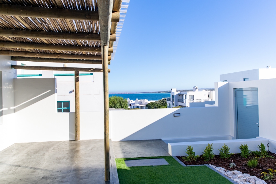 To Let 3 Bedroom Property for Rent in Paradise Beach Western Cape